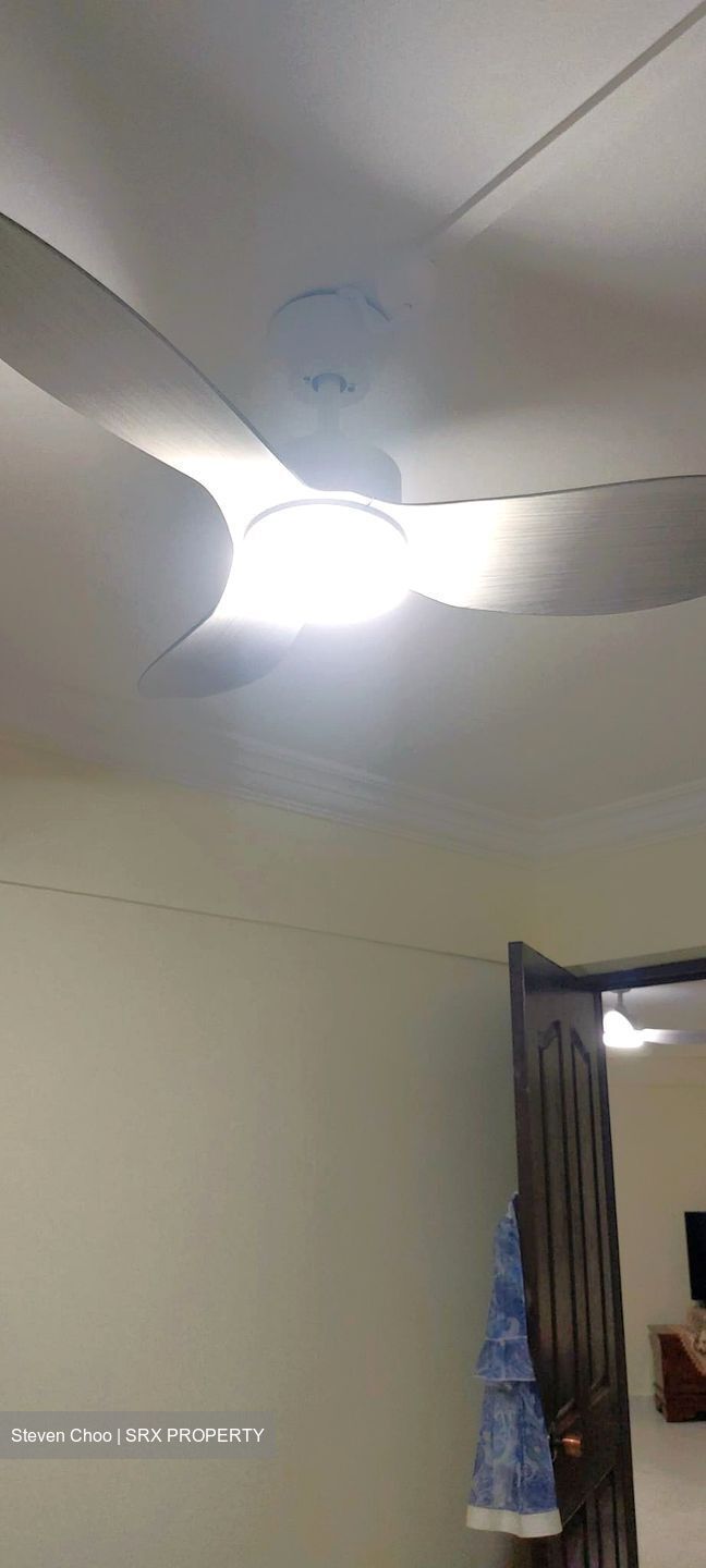 Blk 239 Gombak Gardens (Bukit Batok), HDB 3 Rooms #575086411